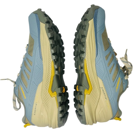 Athletic_Shoes